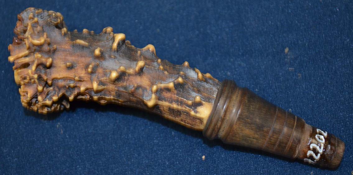 an%20antler%20wood%20pipe%20with%20the%20stem%20and%20bowl%20in%20two%20pieces